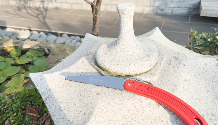 Safety Measures for Garden Hand Pruning Saws